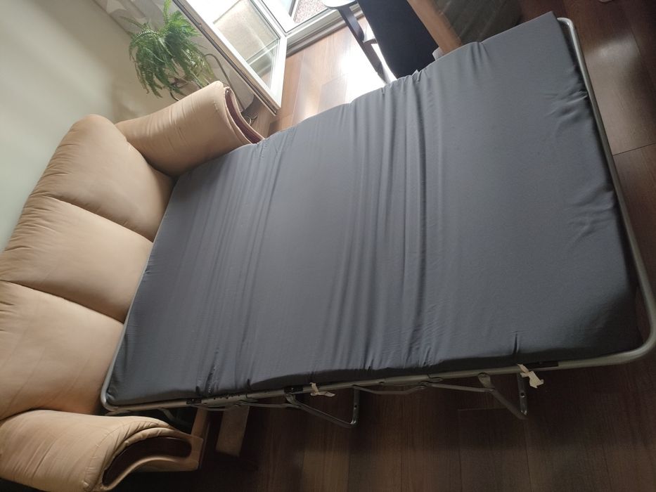 Sofa rozkładana, pilne
