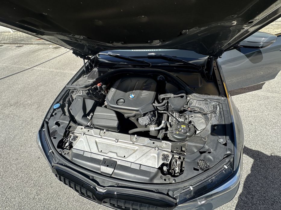 BMW 320d Touring Pack M