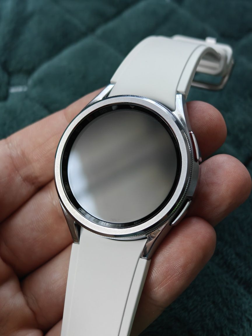 Samsung Galaxy Watch 6 Classic 43mm