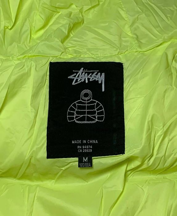 Пуховик Stussy білий