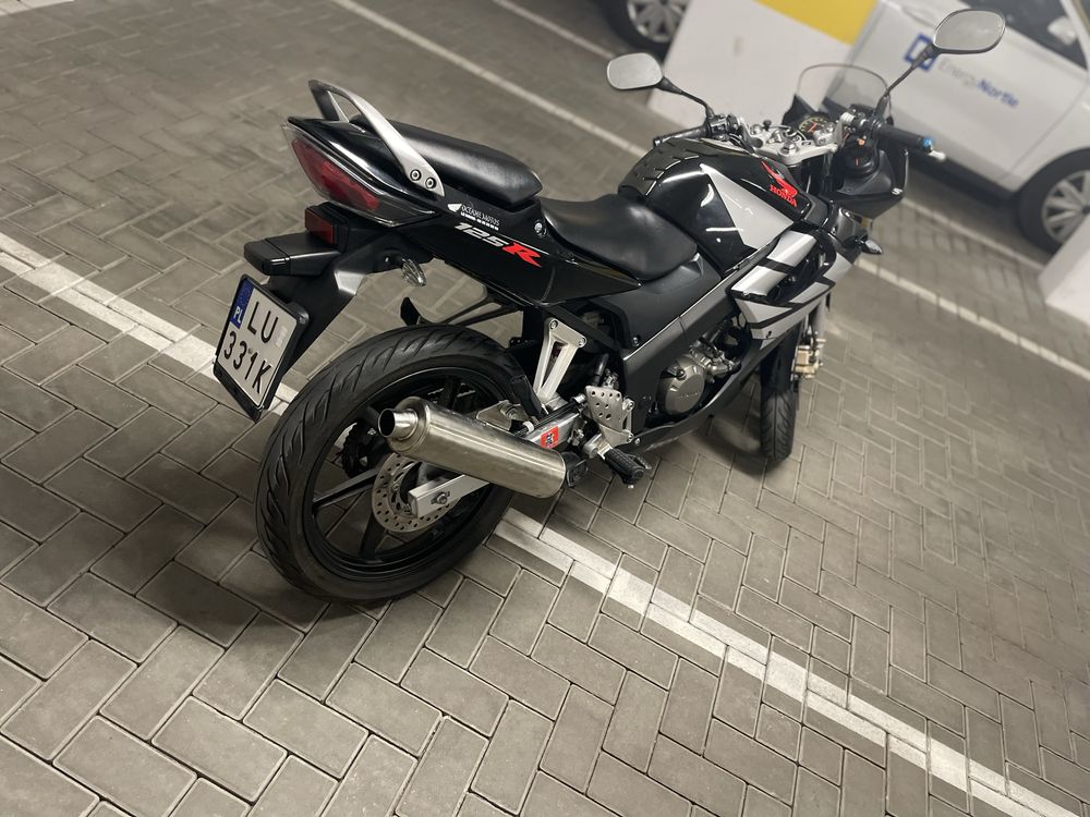 Honda CBR 125 Bardzo dobry stan, niski przebieg, 100% oryginał