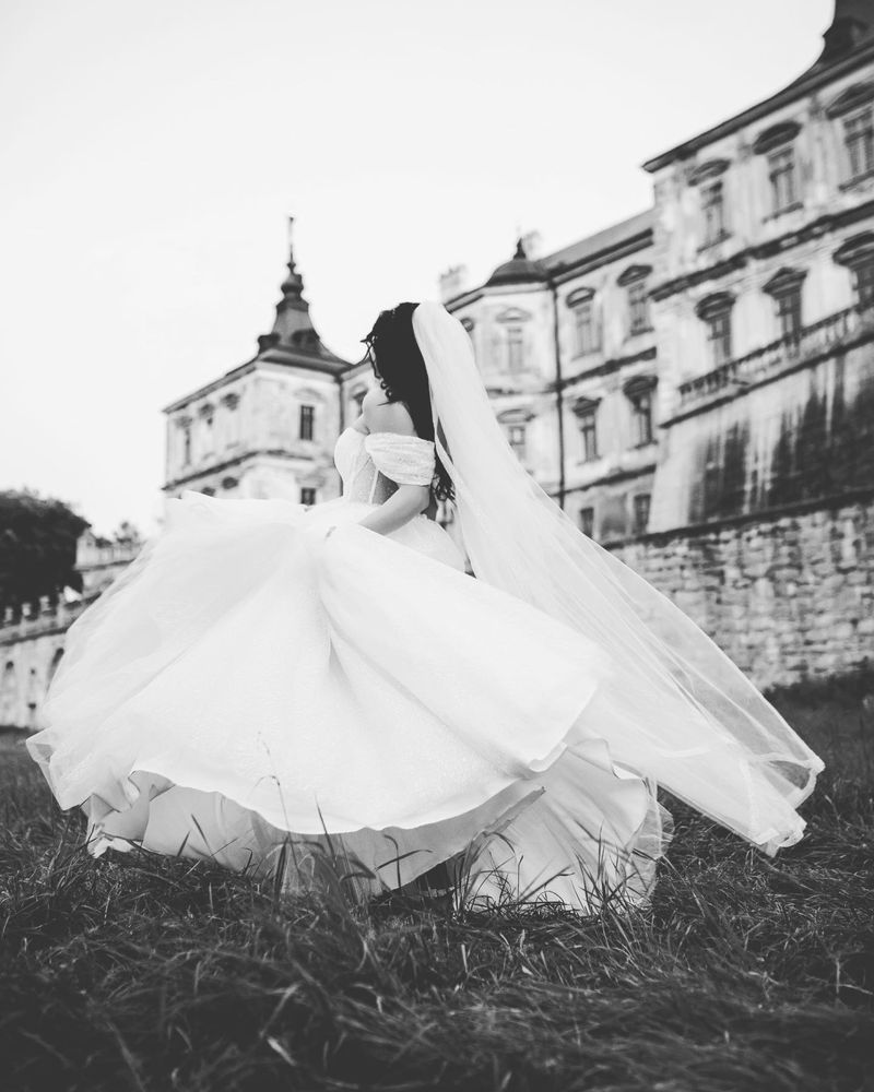 Весільна сукня Luce + Sposa