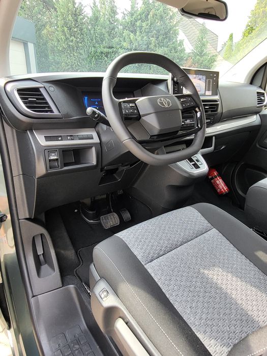 FLO&GO Wynajem busa 8/9 osobowe AUTOMAT! Polska EUROPA!