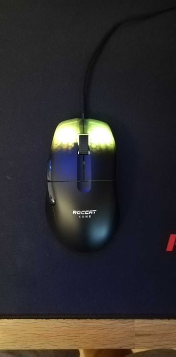 Rato Gaming ROCCAT Kone Pro (19000 dpi - Preto)