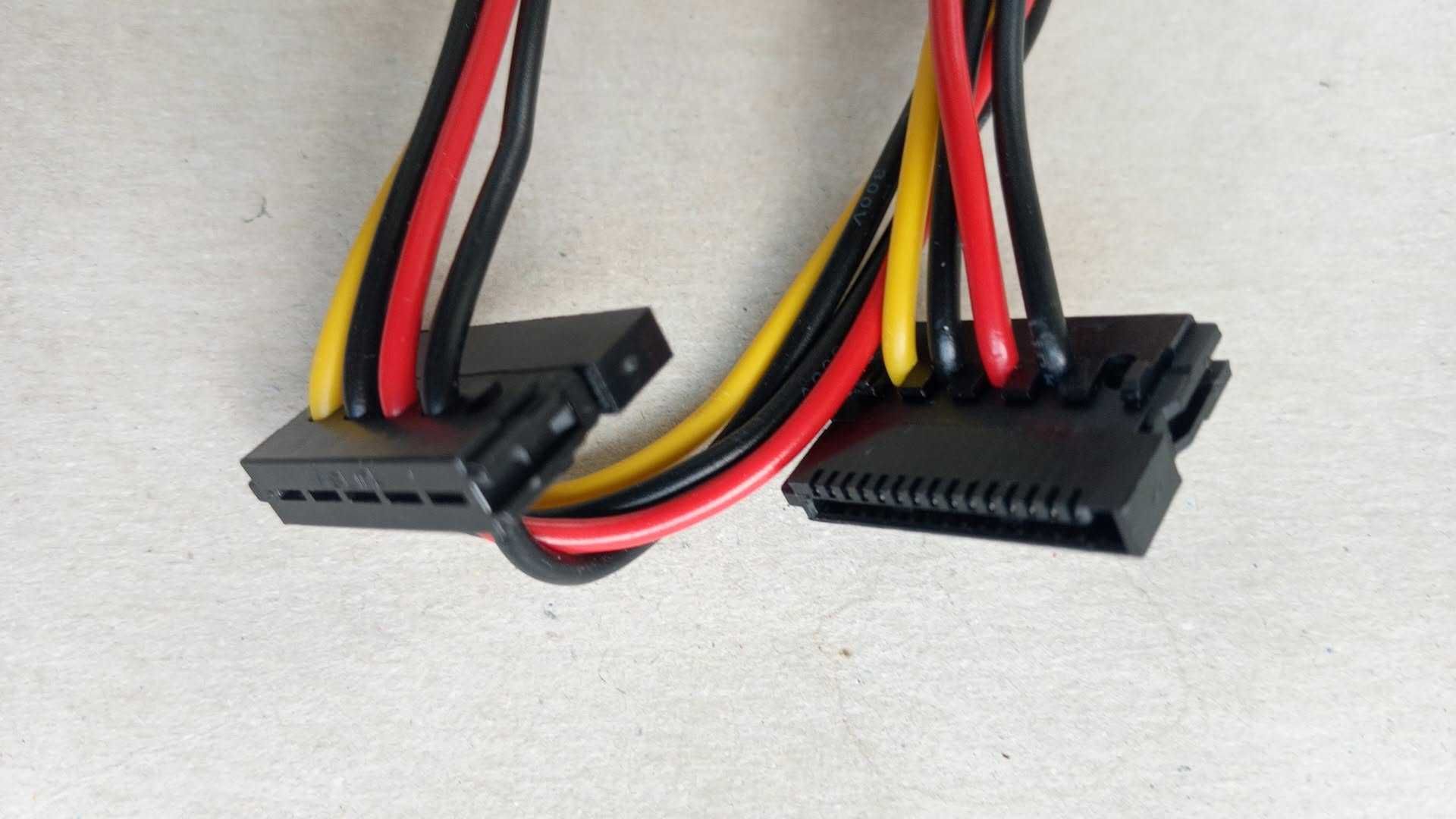 Переходник питания для HDD / SSD - Molex IDE / 2 x SATA 15 pin угловые