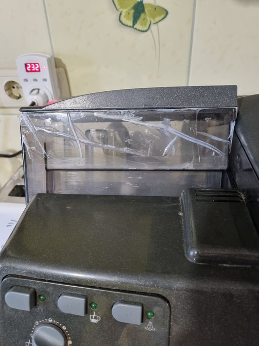 Продам кавомашину Saeco Vienna