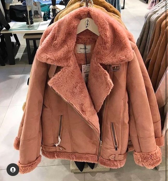 Sale! Дублянка Stradivarius жіноча зимова утеплена на хутрі