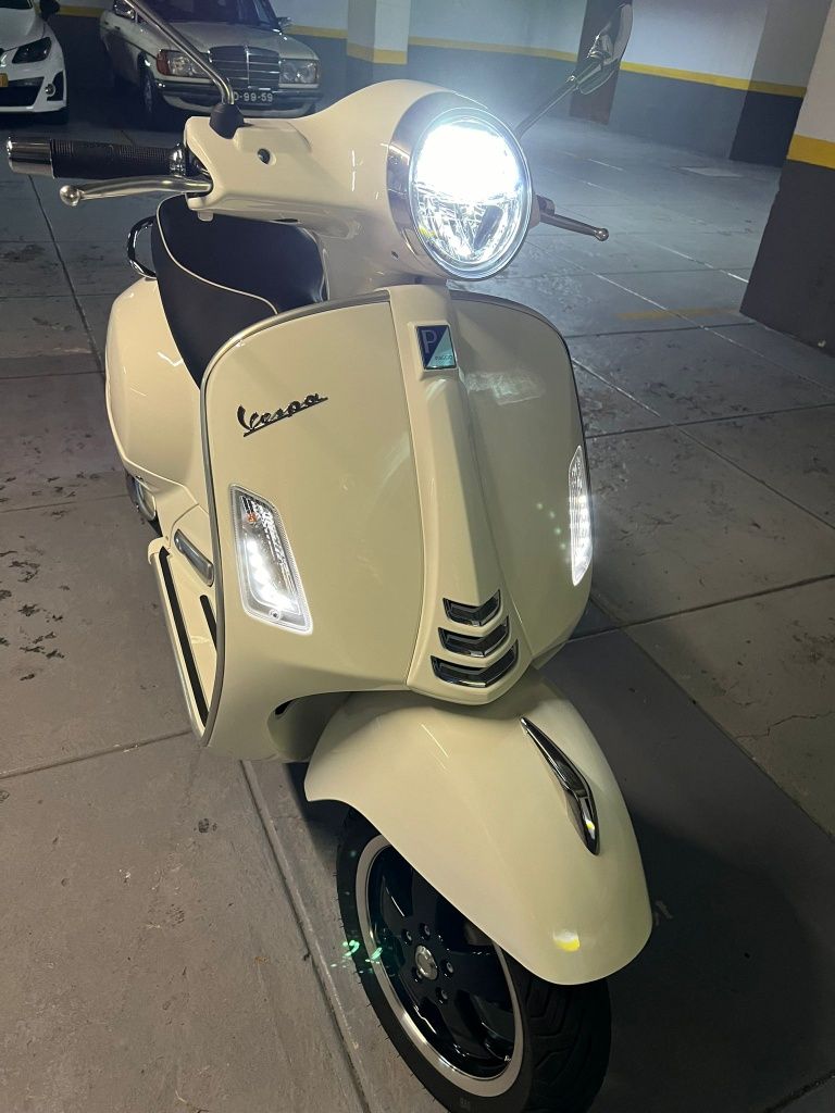 Vendo Vespa Gts 300