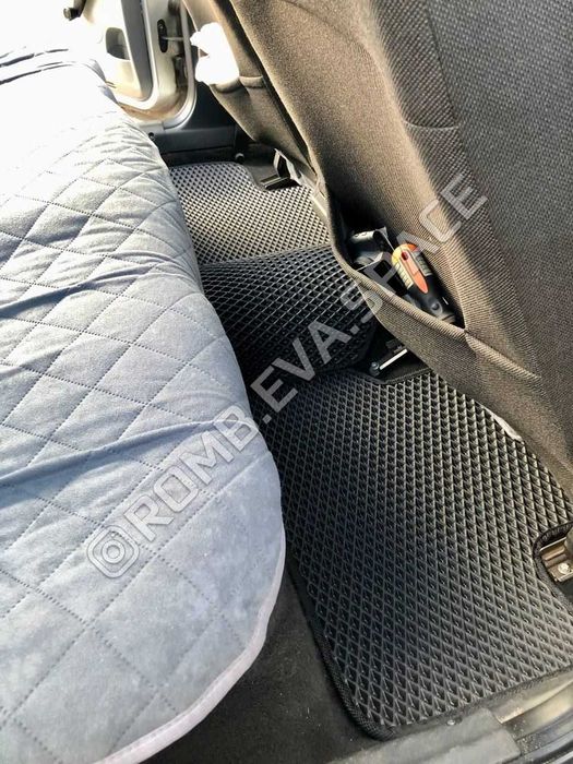 Коврики ЕВА ВАЗ Класика 2107 2115 Пріора 2170 Гранта Калина Нива EVA