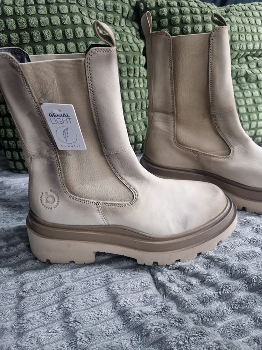 Bugatti buty nowe 42