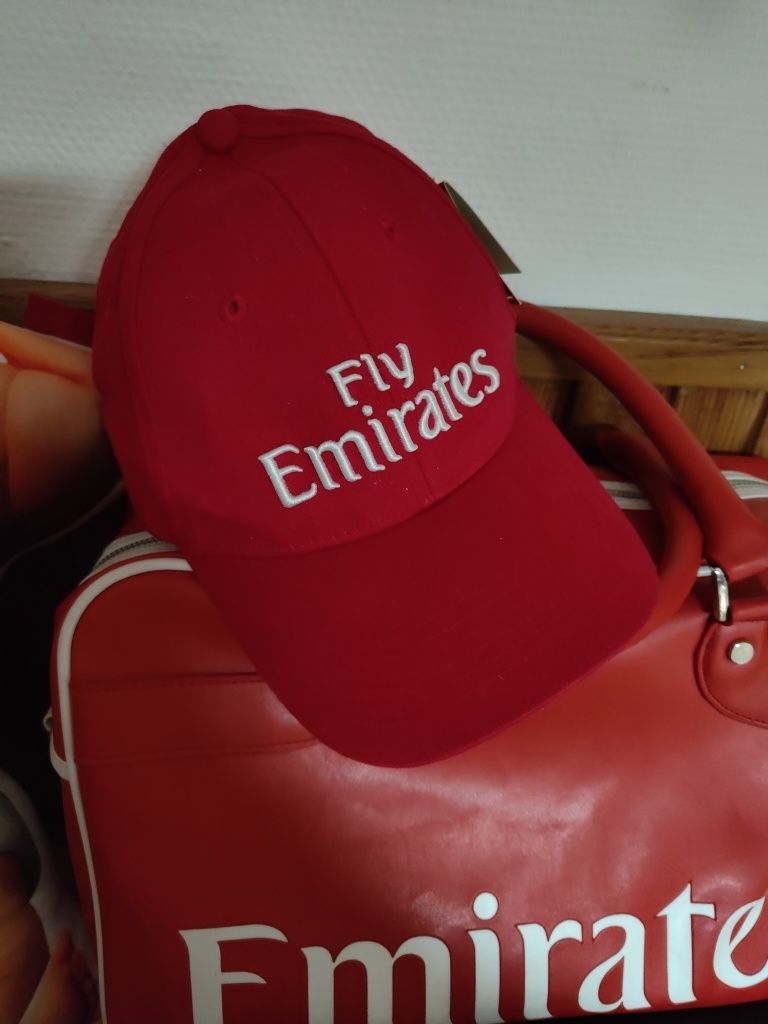 Czapka Emirates Airlines nowa z metką