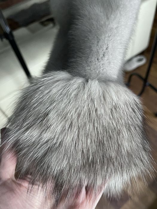 Полушубок голубая норка, воротник писец. Италия.