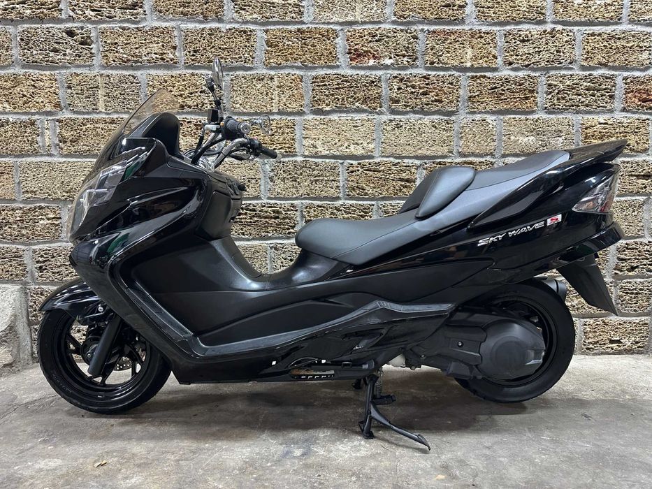 Skywave 250 Suzuki Skywave 250