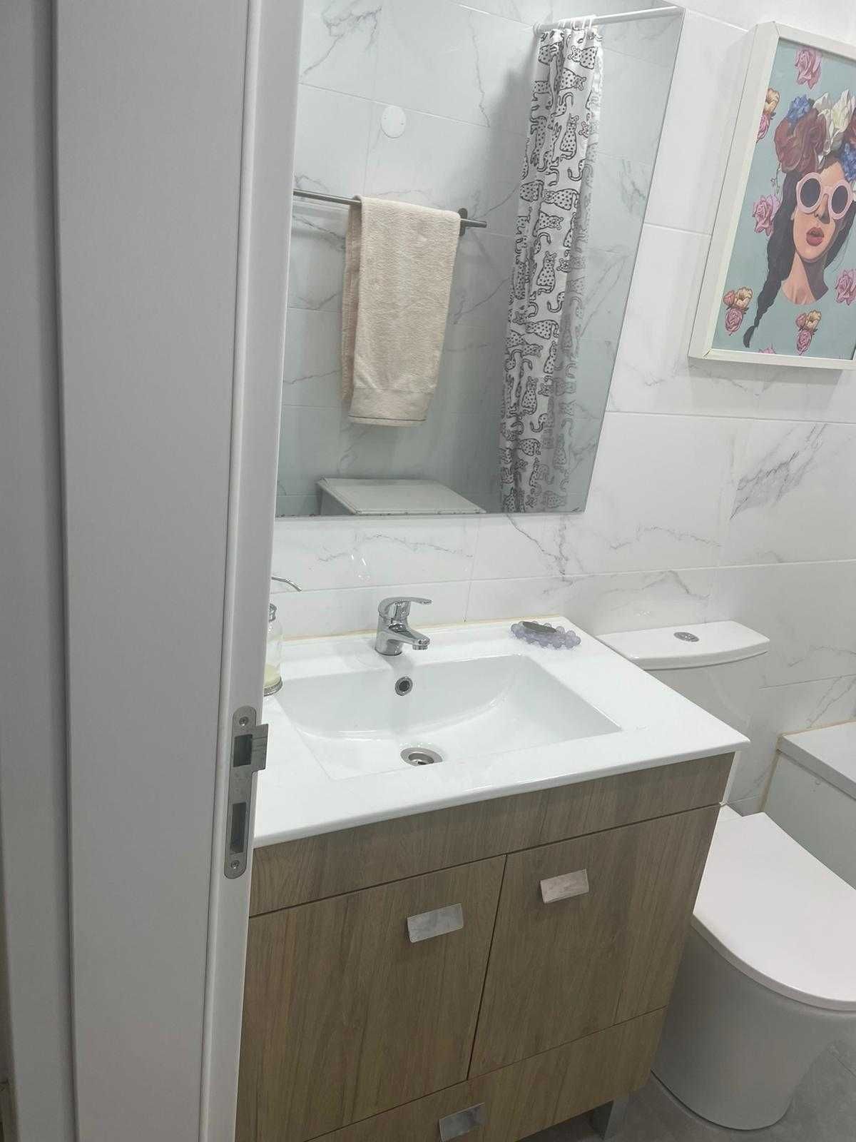 Quarto para para mulher em Alfornelos.