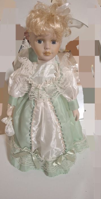 Porcelanowa lalka 40cm