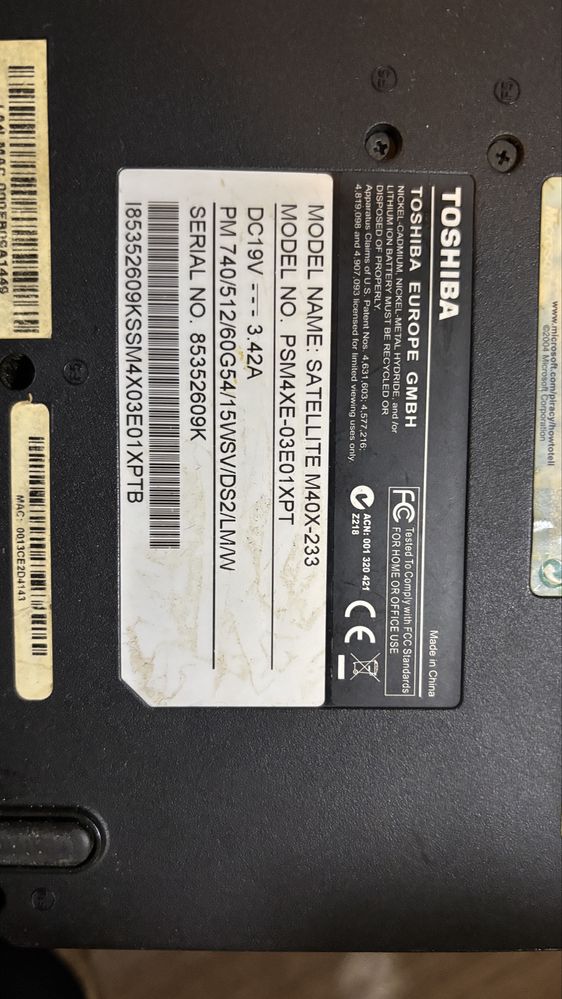 Conjunto de cinco portateis para peças