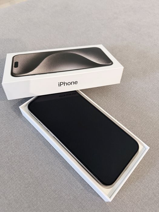 iPhone 15 Pro Max (Titanium)