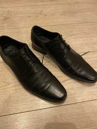 Туфли кожанные чёрного цвета