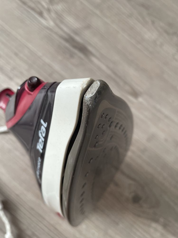 Продам праску Tefal