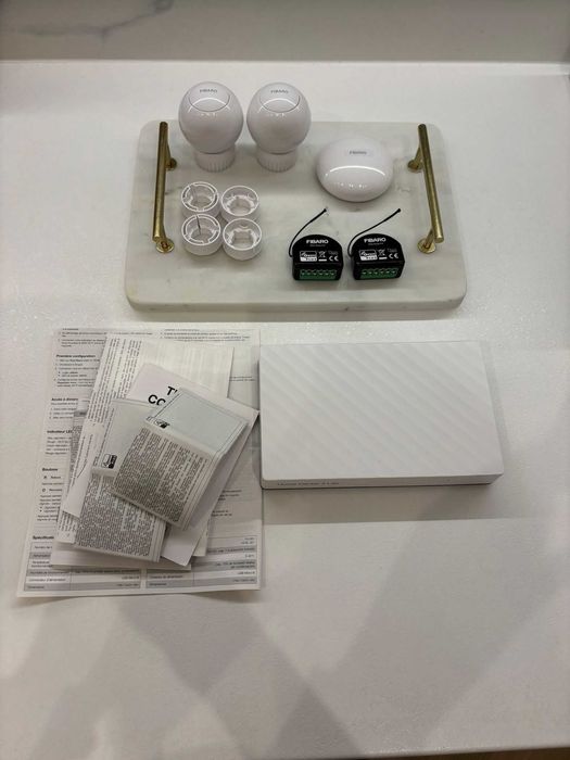 Fibaro Smart Home – Home Center 3 Lite + Akcesoria - nowy