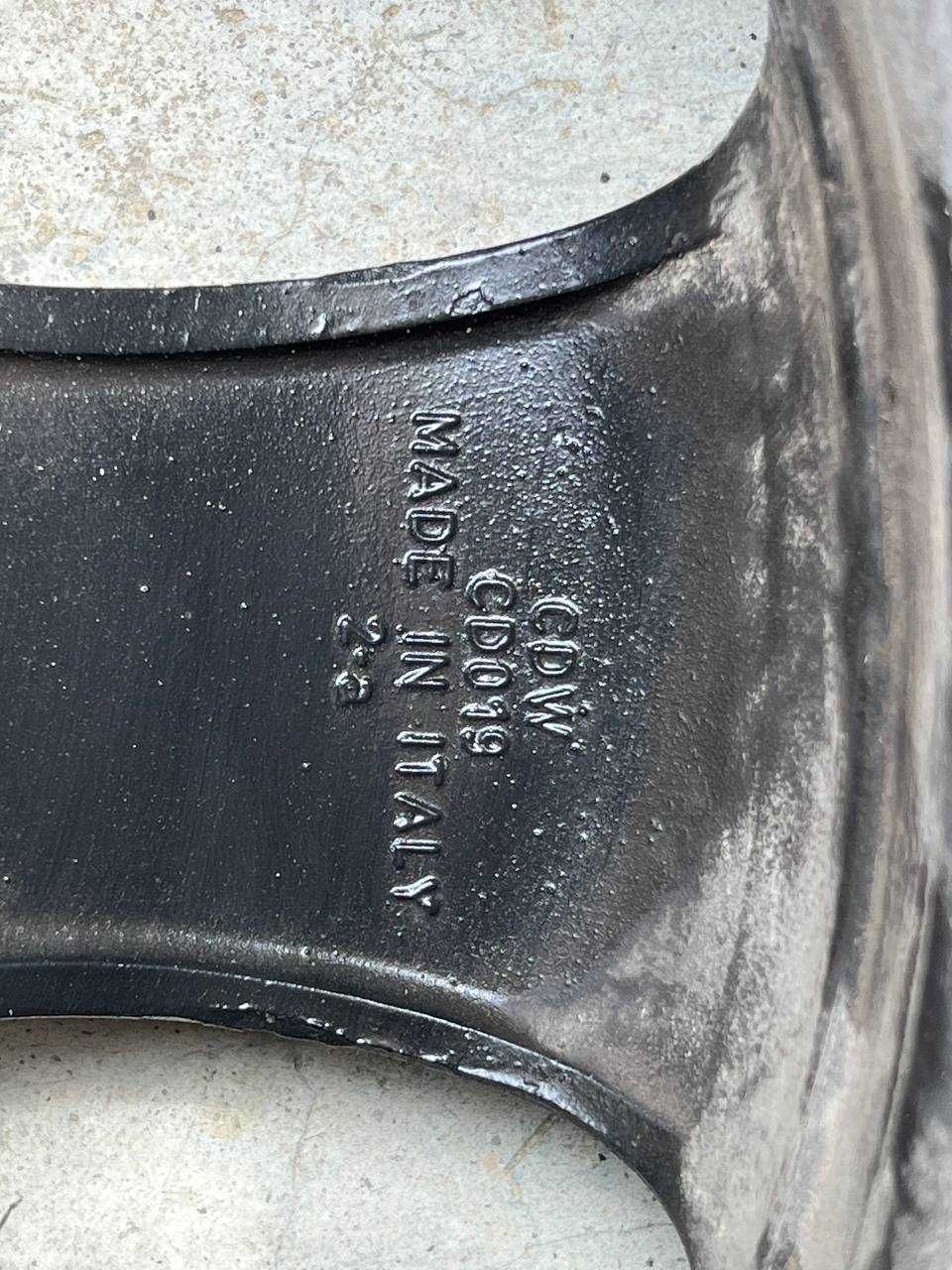 Диски BMW R17 5 120 під реставрацію з шинами