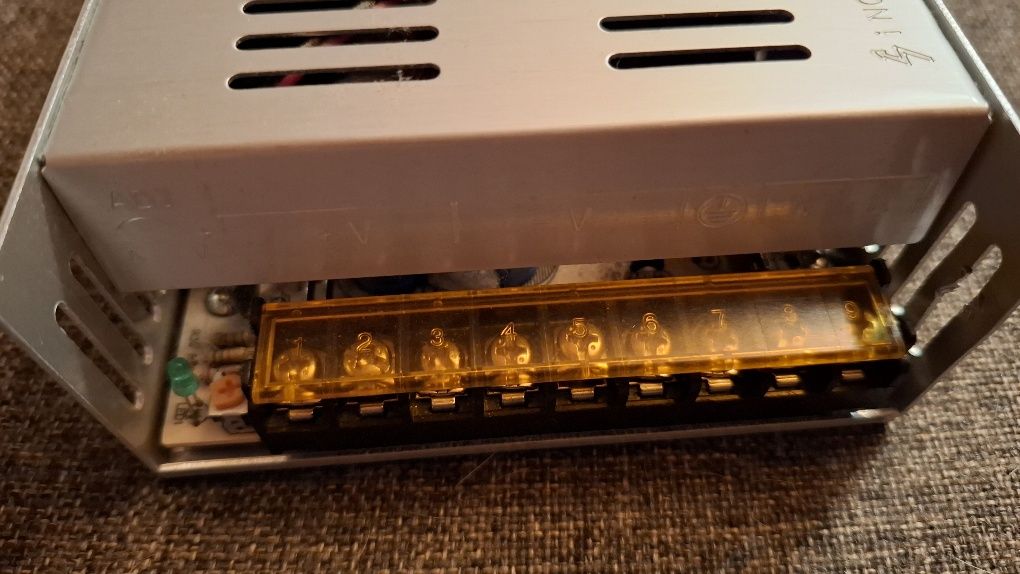Zasilacz modułowy 12v30A