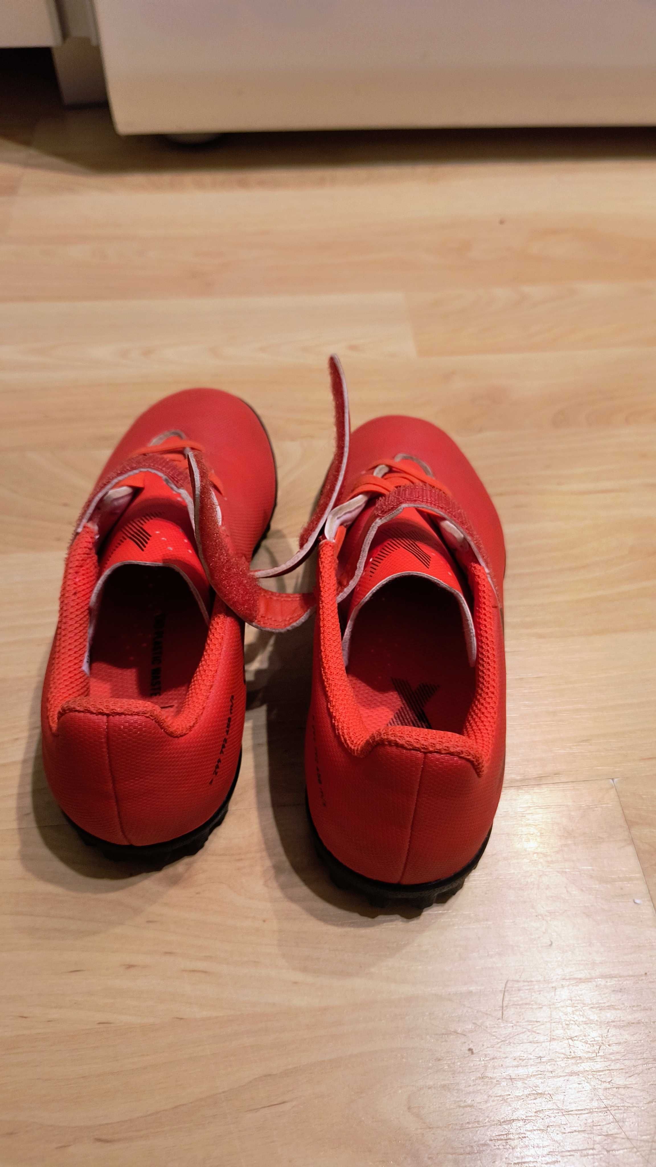 Buty turfy Adidas