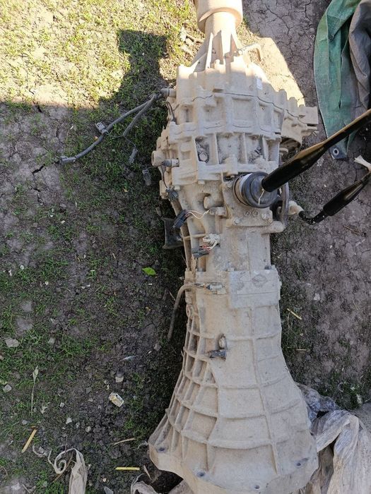 Коробка з роздаткою