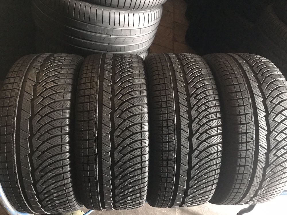 255/40/19 R19 Michelin Pilot Alpin PA4 4шт зима