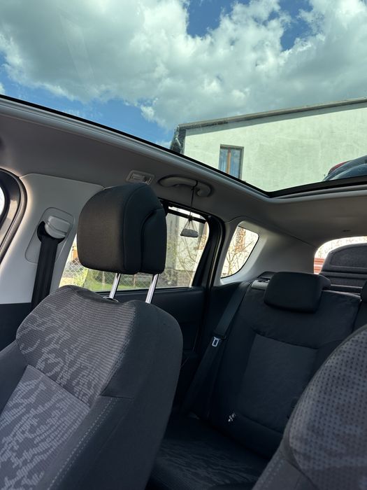 Продам  сімейне авто