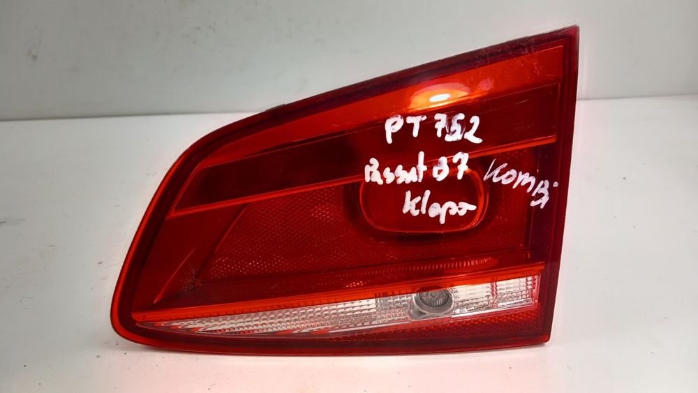 Vw Passat B7 Kombi Lampa Tył Prawa W Klapę