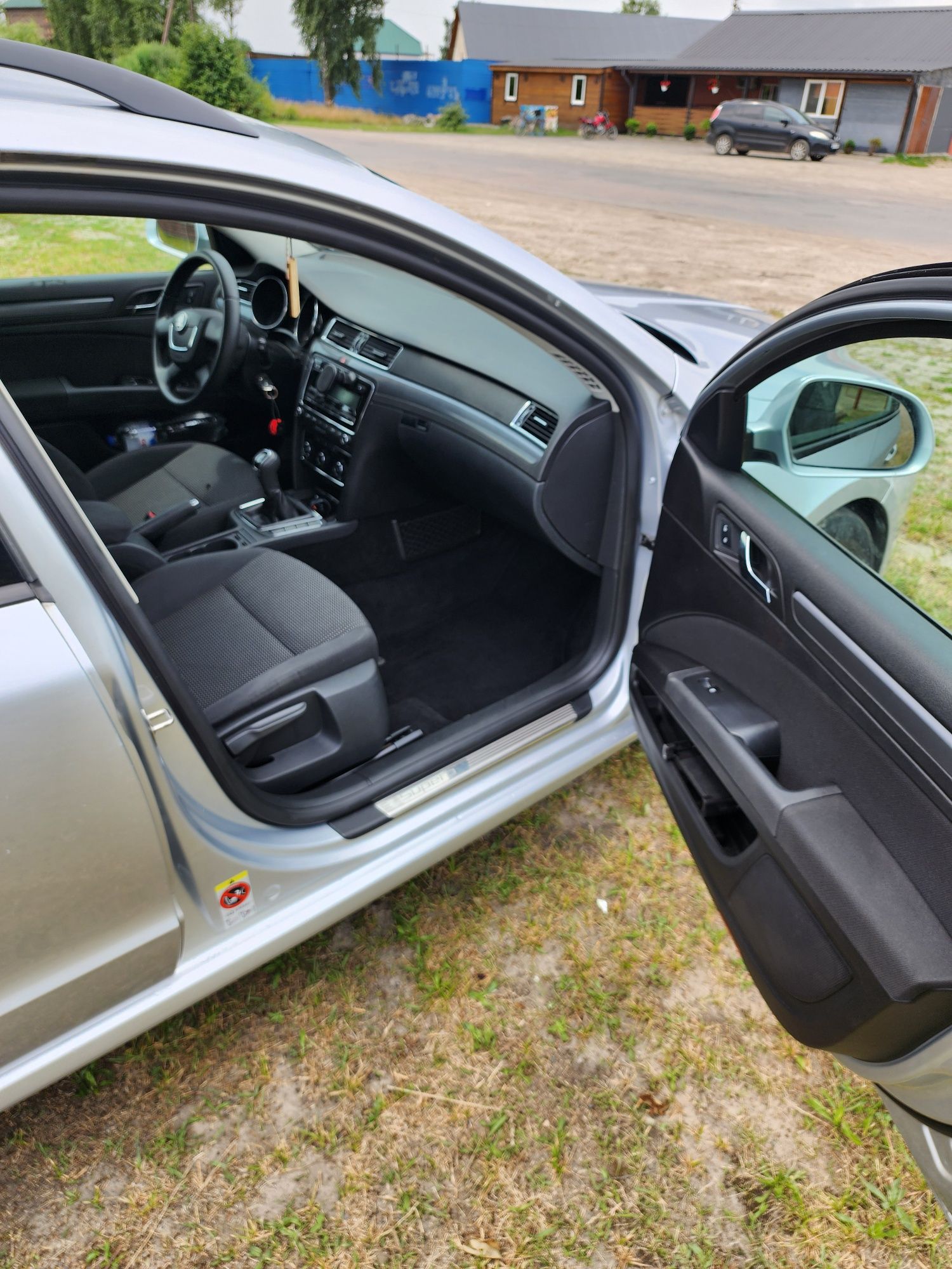 Skoda superb 2 2.0 tdi універсал