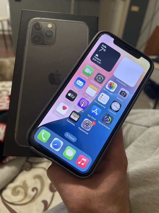 Iphone 11 pro 64gb чудовий стан