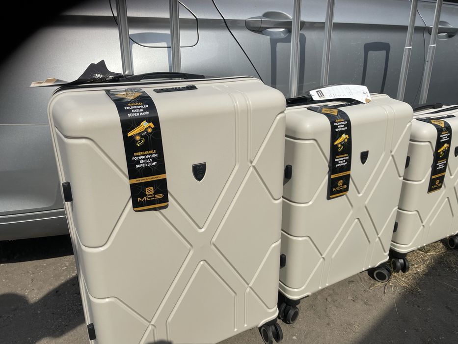 Чемоданы полипропилен