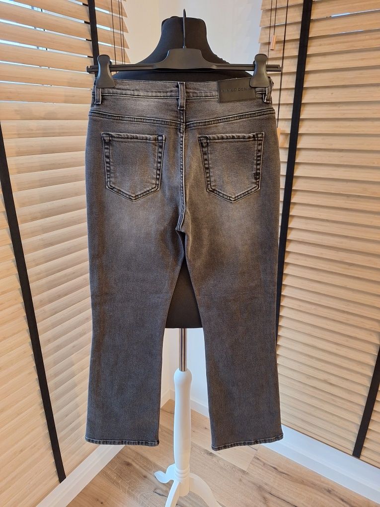 Pinko, Brenda Bootcut, damskie spodnie dżinsowe 7/8, r. 27