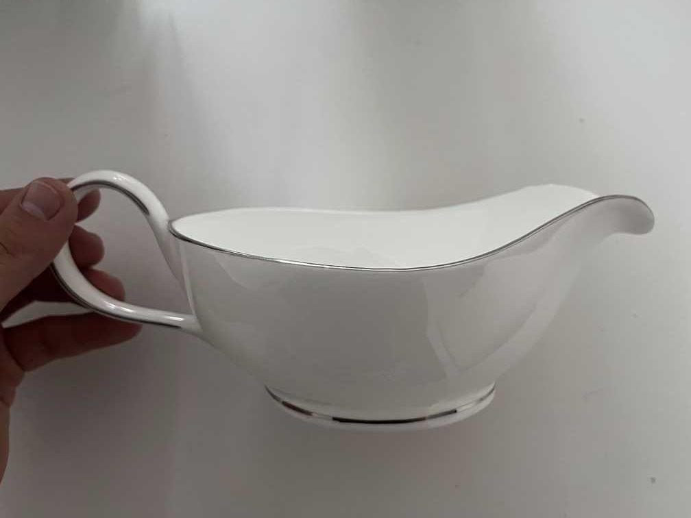 Porcelanowa zastawa Duka Love - zestaw obiadowy i kawowy dla 12 osób