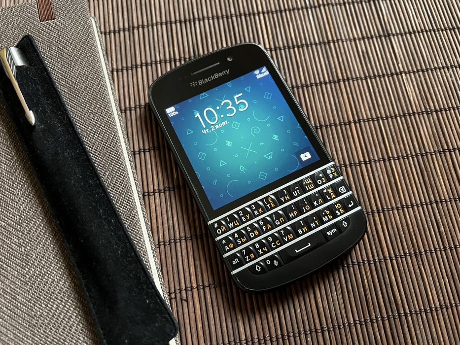 Blackberry q10 вживаний