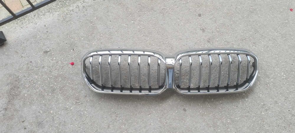 Gril,nerki do BMW g30 2021rok chrom, orginał