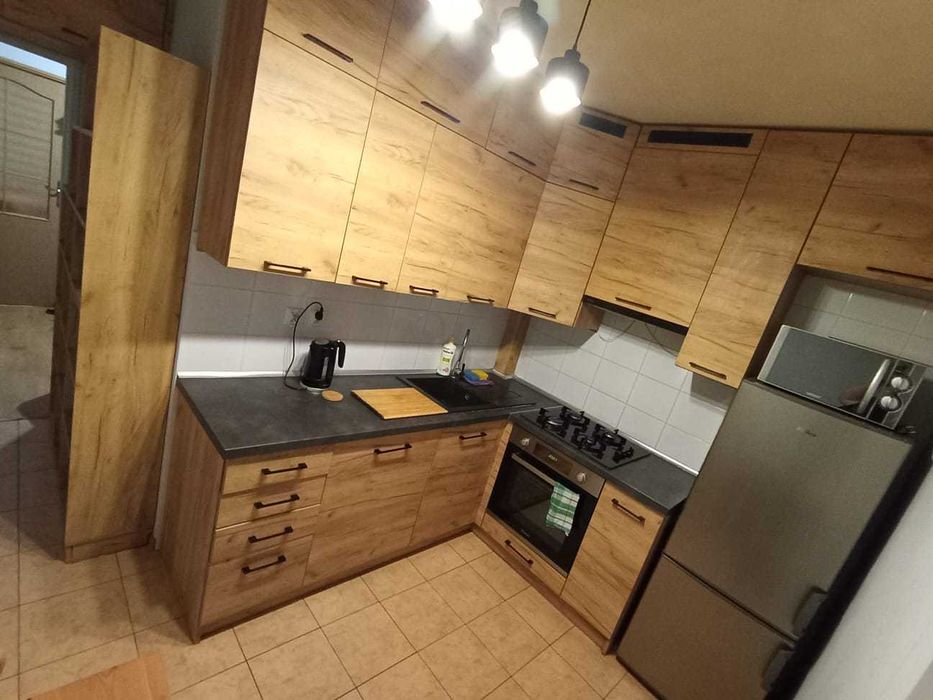 wynajmę mieszkanie 2 pokoje, kuchnia, łazienka ul. Gojawiczyńskiej