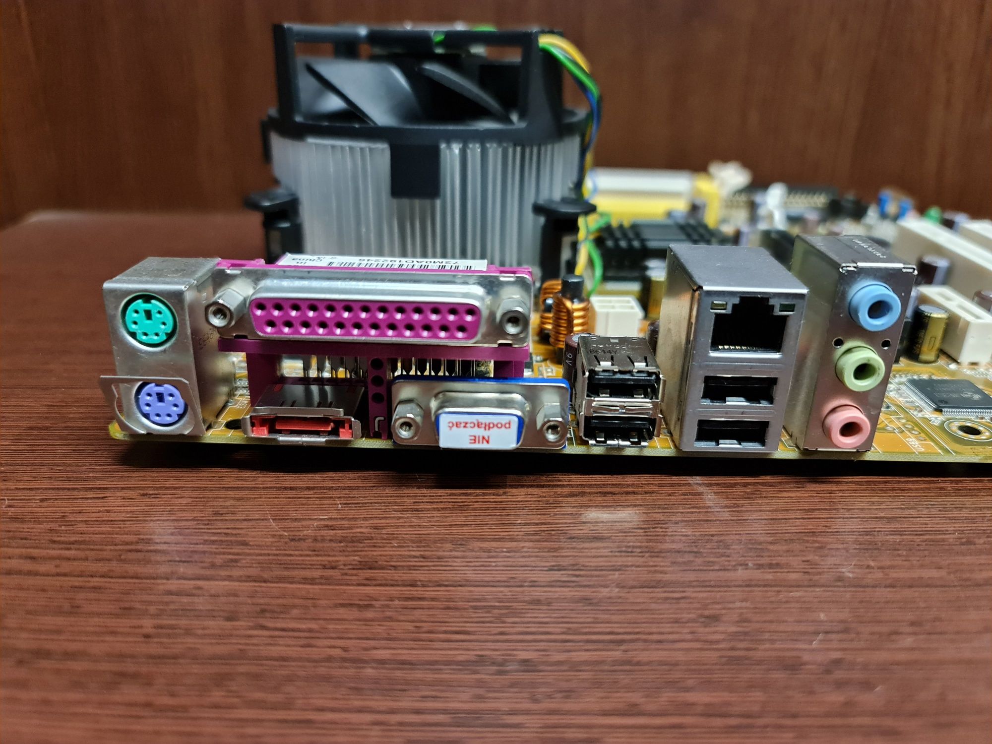 płyta P5VD2-MX + 1,5GB RAM + E4400+ CHŁODZENIE + GRAFIKA P1310