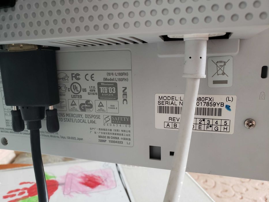 Monitor NEC LCD 1980 FXi