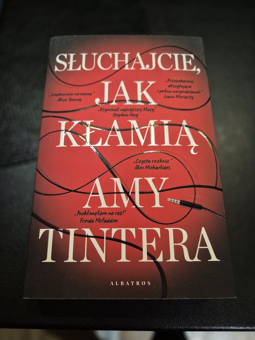 Amy Tintera Słuchajcie jak kłamią