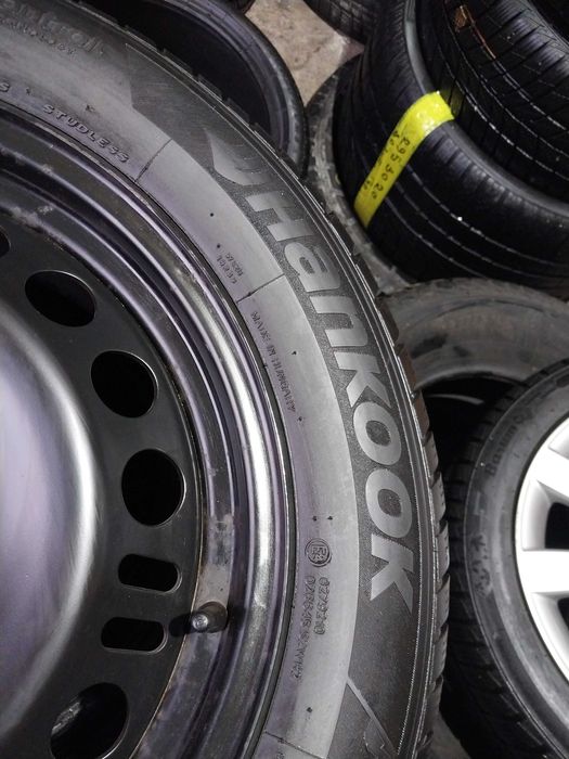 R 17 Opel  5*105  7 j  ET 42  dia  56,6  215 60 17 Hankook.