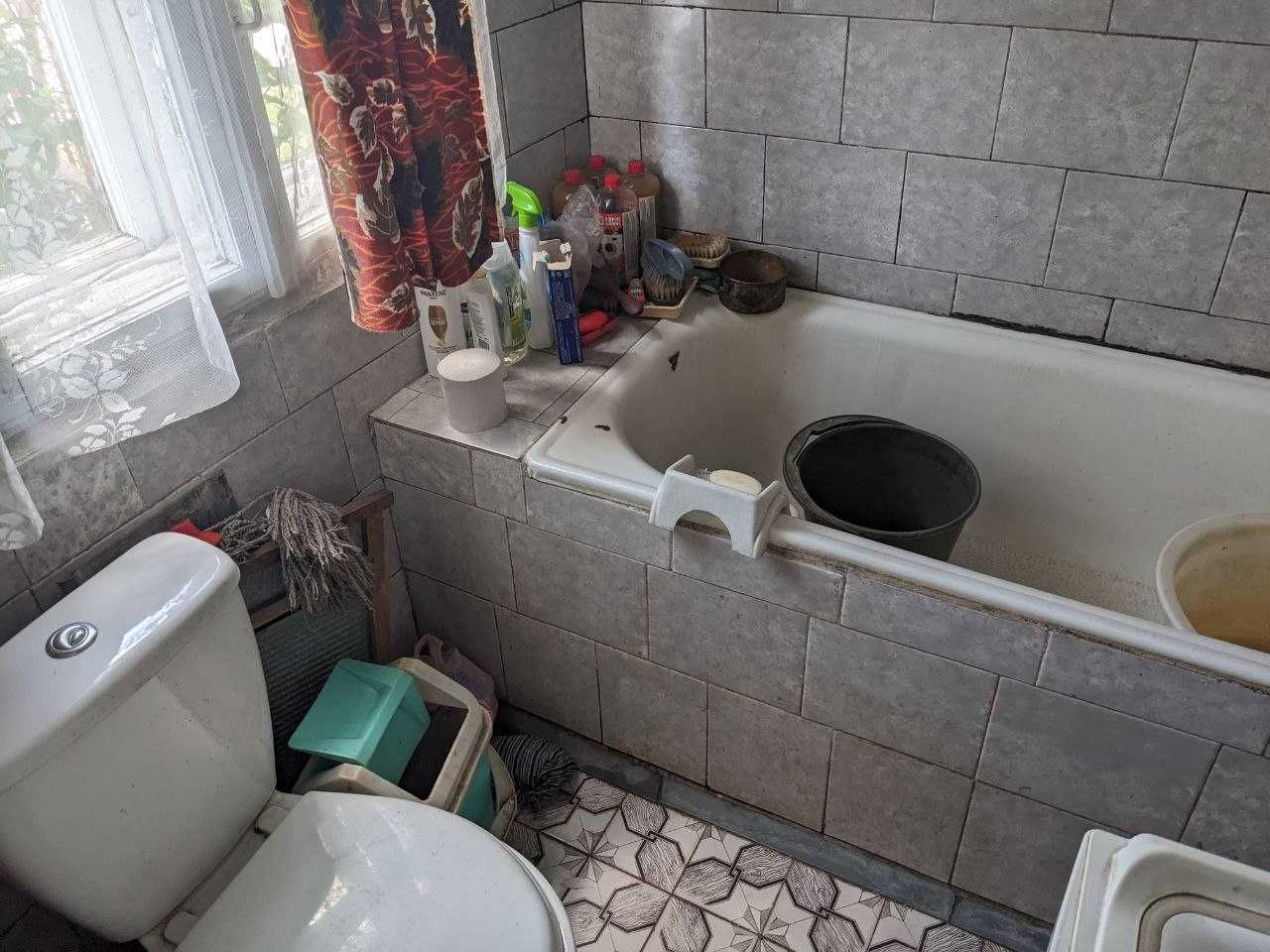 Продається будинок у м.Рогатин на вул. П.Могили,  у 2хв. від центру