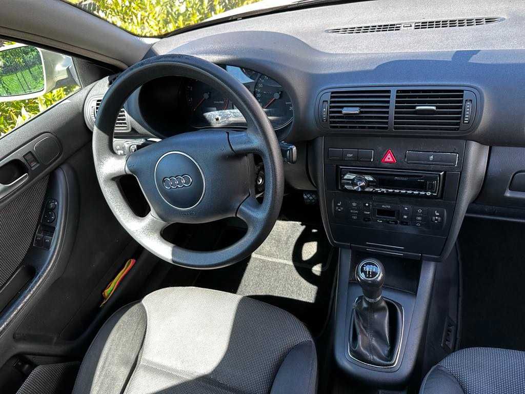 Audi A3 benzyna 1.6