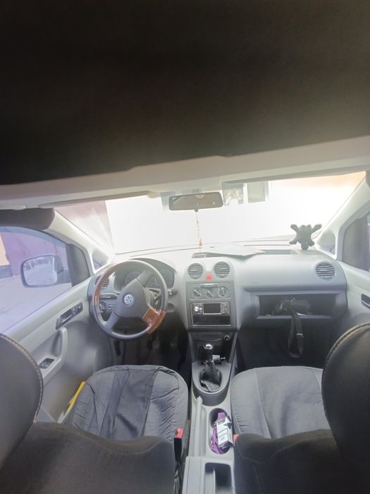 Продам volkswagen caddy 1.9