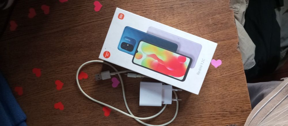 Продам редмі 12с в хорошому стані