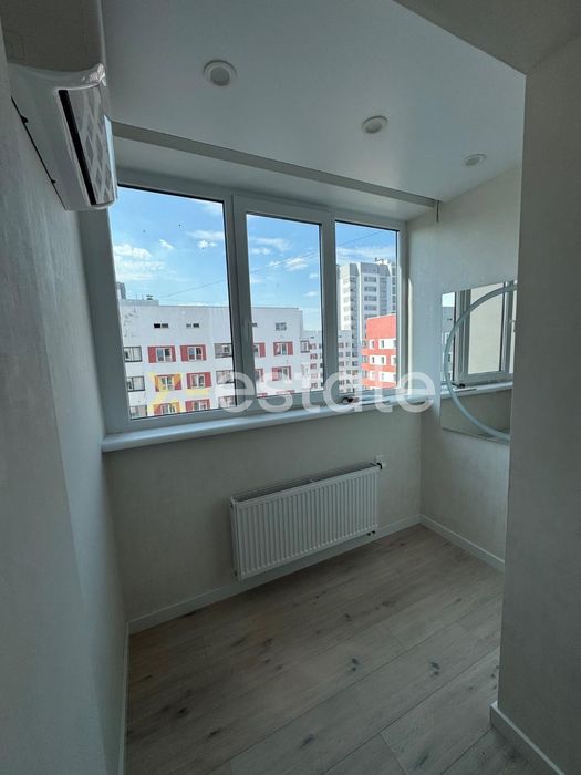 Продаж 1кімнатної ЖК Гідропарк Новобудова з ремонтом