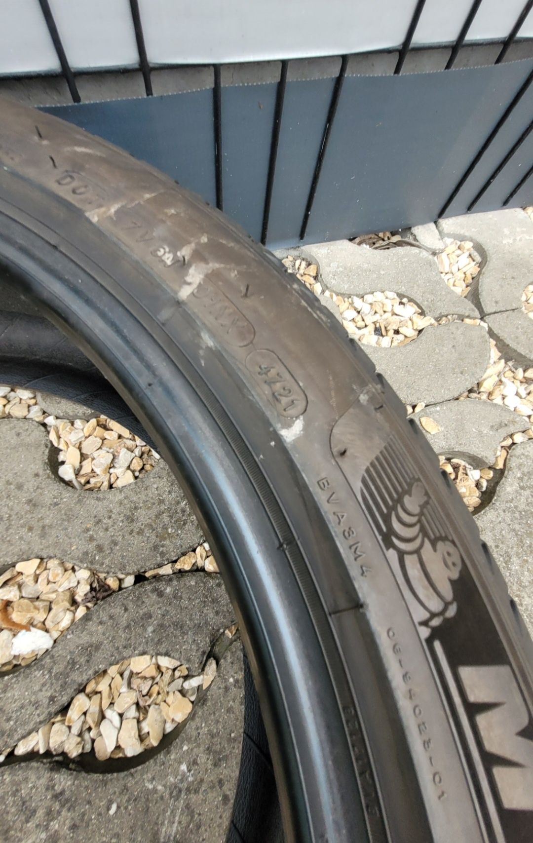 Opona Michelin Primacy 4 235/45R19 1szt  2021r