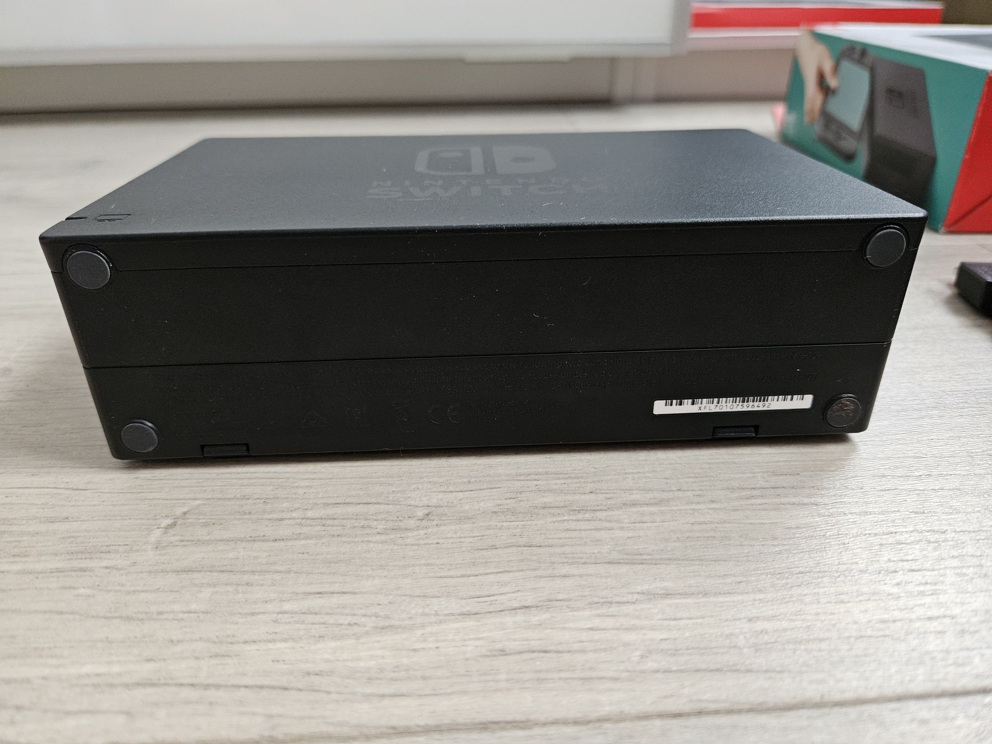 Nintendo Switch Dock Set stacja dokująca + zasilacz komplet + gratis